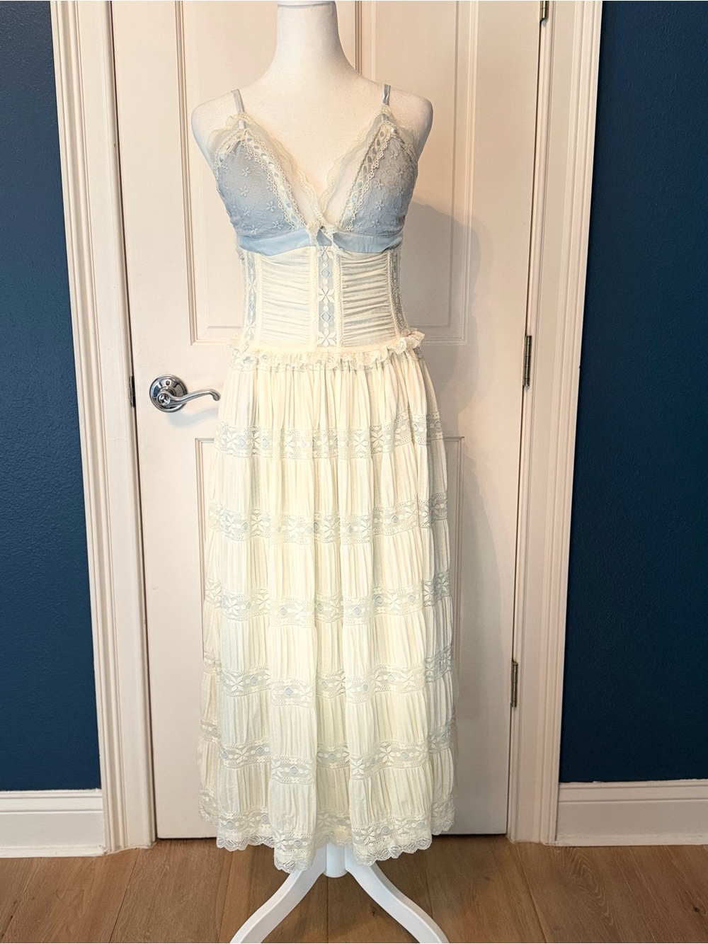 Lacemade Mediterranean Lady Fairy Cottagecore Dress Size Small - Picture 11 of 16